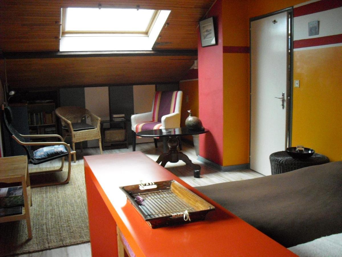 La Maison Imparfaite Fourbanne エクステリア 写真
