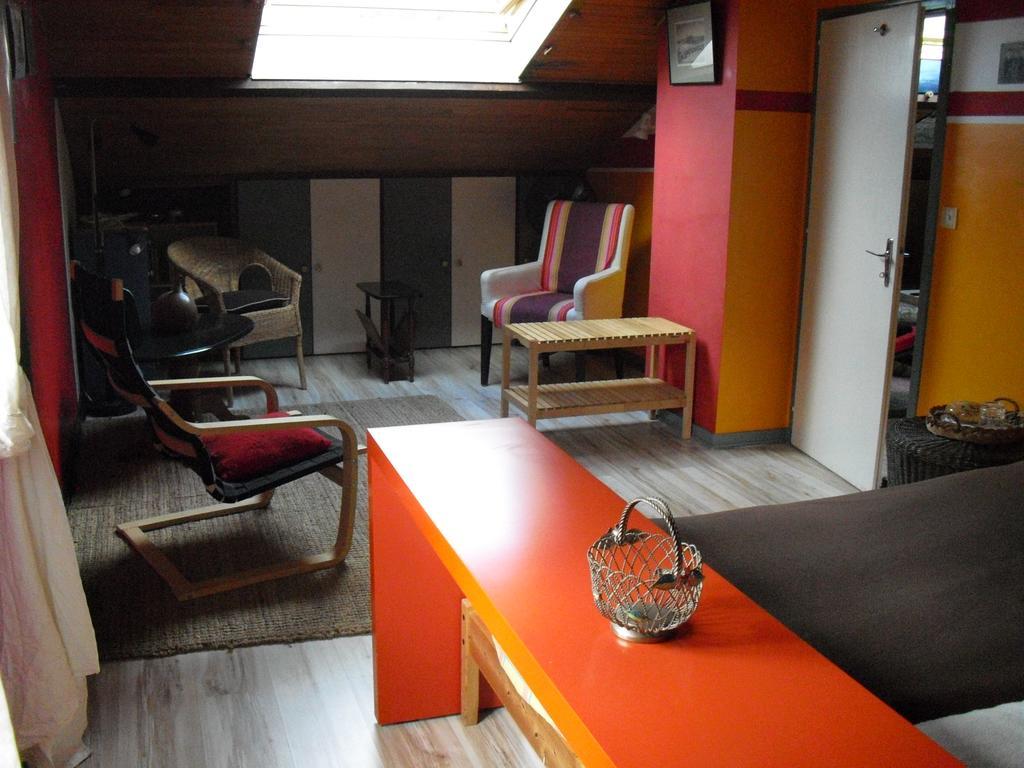 La Maison Imparfaite Fourbanne エクステリア 写真