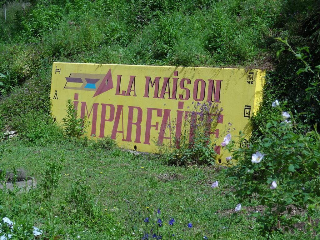 La Maison Imparfaite Fourbanne エクステリア 写真